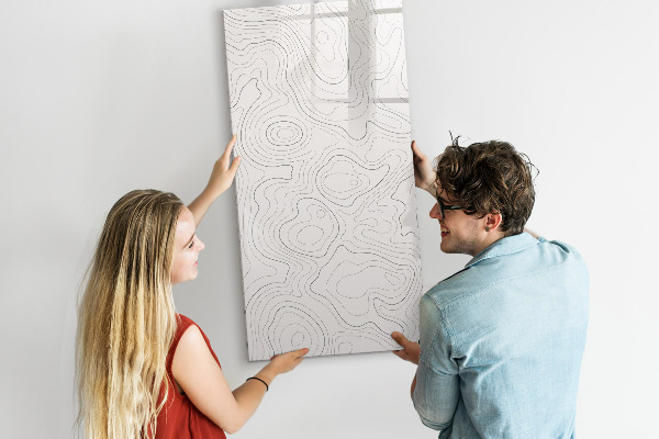 Pizarra borrable de cristal con imanes Una forma creativa de presentar tus fotos