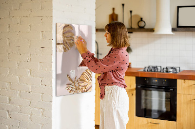 Pizarra magnética de pared con rotulador Un elegante tablero para notas y fotos.