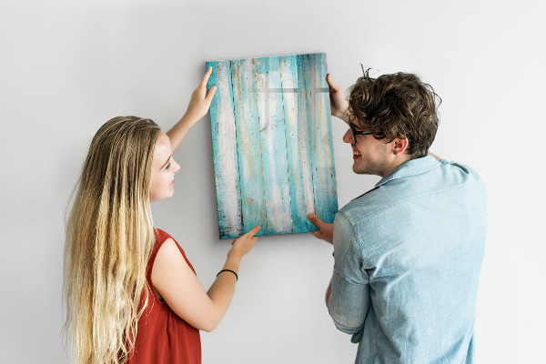 Pizarra magnética de pared con rotulador Un tablero colorido para fotos y notas.