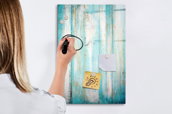 Pizarra magnética de pared con rotulador Un tablero colorido para fotos y notas.
