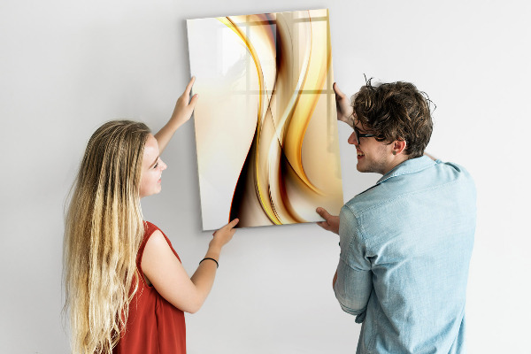 Pizarra magnética de pared con rotulador Un tablero colorido para notas y fotos.