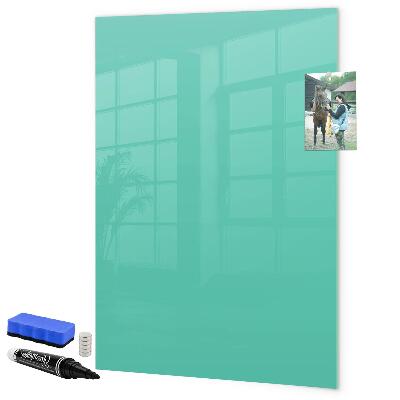 Pizarra borrable de cristal con imanes Un tablero colorido para fotos y notas.