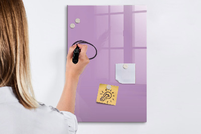 Pizarra magnética de pared con rotulador Un tablero colorido para notas y fotos.