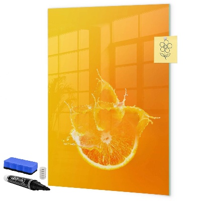 Pizarra borrable de cristal con imanes Un tablero colorido para fotos y notas.