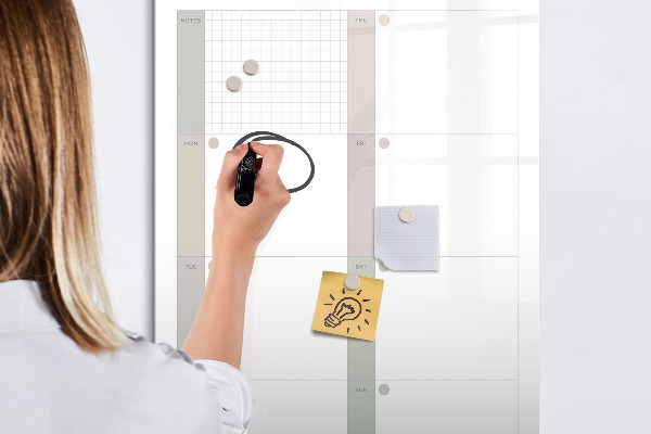 Pizarra magnética de pared con rotulador Plan semanal con espacio para fotos