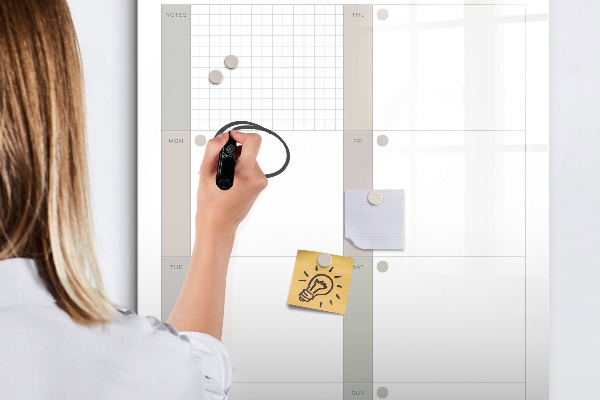 Pizarra magnética de pared con rotulador Plan semanal con espacio para fotos