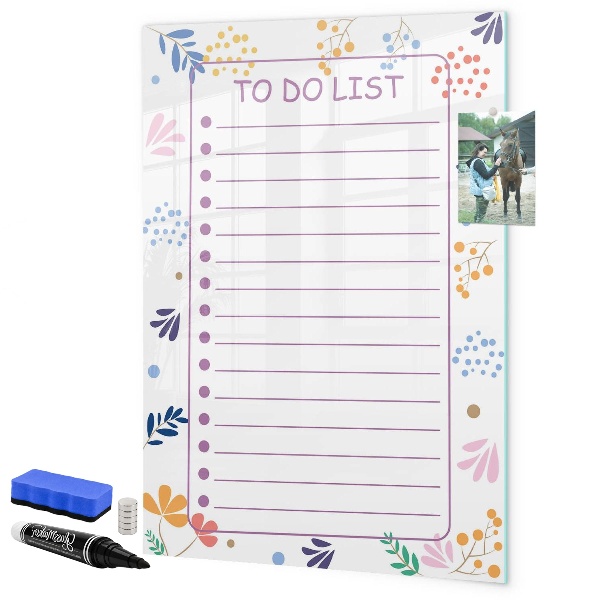 Pizarra magnética de pared con rotulador Un tablero colorido para notas y fotos.