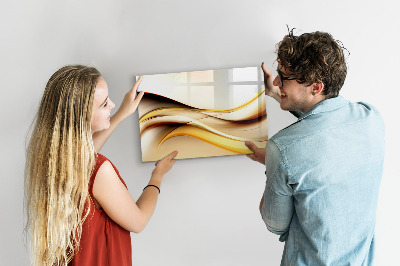 Pizarra magnética de pared con rotulador Un espacio moderno para presentar fotografías