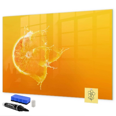 Pizarra magnética de pared con rotulador Un tablero colorido para notas y fotos.