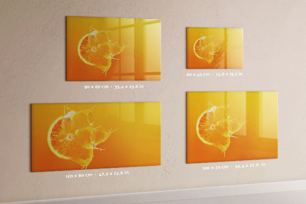 Pizarra magnética de pared con rotulador Un tablero colorido para notas y fotos.