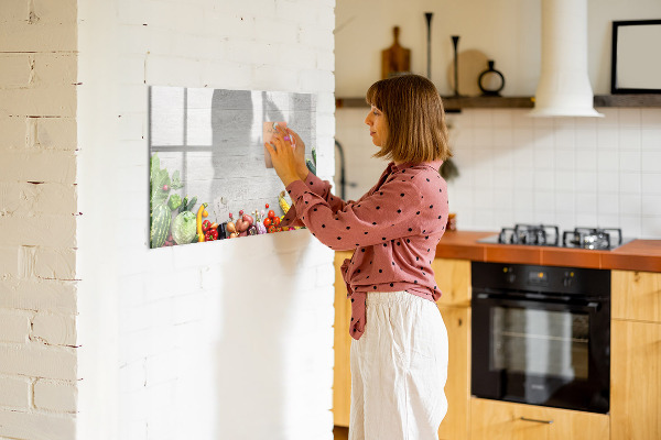 Pizarra magnética de pared con rotulador Un espacio creativo para recuerdos y fotos.