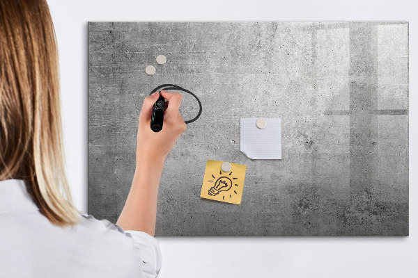 Pizarra magnética de pared con rotulador Un tablero moderno para colgar fotos