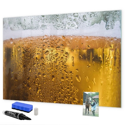 Pizarra borrable de cristal con imanes Una cerveza fría con recuerdos personales