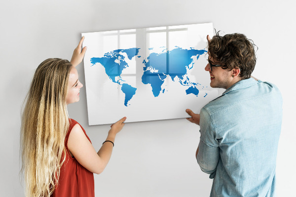 Pizarra borrable de cristal con imanes Mapa del mundo con ubicaciones de fotos