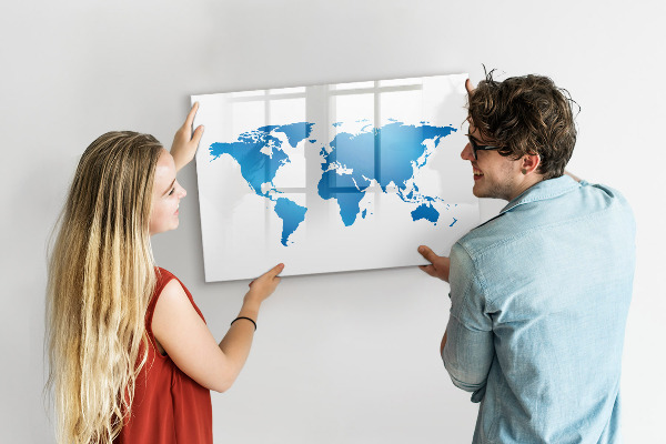Pizarra borrable de cristal con imanes Mapa del mundo con ubicaciones de fotos