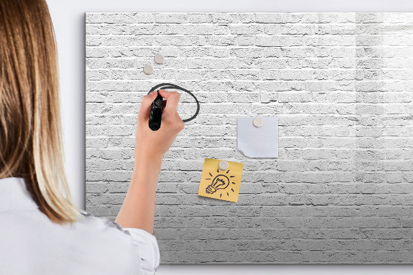 Pizarra borrable de cristal con imanes Un elegante tablero para notas y fotos.