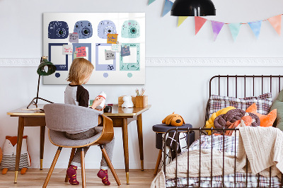 Pizarra magnética de pared con rotulador Un lugar creativo para recuerdos y fotos.