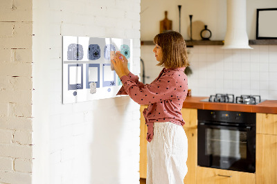 Pizarra magnética de pared con rotulador Un lugar creativo para recuerdos y fotos.