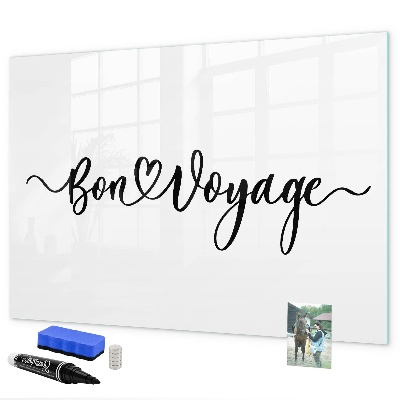 Pizarra magnética de pared con rotulador Un espacio creativo para recuerdos y fotos.
