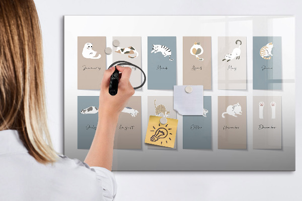 Pizarra magnética de pared con rotulador Un calendario creativo para cada estación.