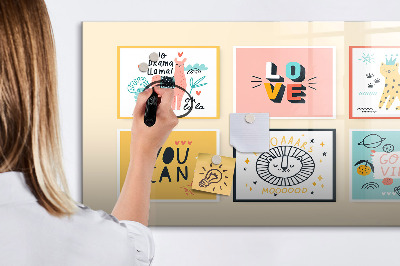 Pizarra magnética de pared con rotulador Collages creativos llenos de emociones positivas