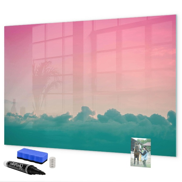 Pizarra magnética de pared con rotulador Un tablero colorido para notas y fotos.
