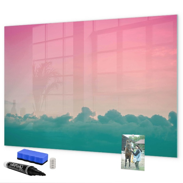 Pizarra magnética de pared con rotulador Un tablero colorido para notas y fotos.