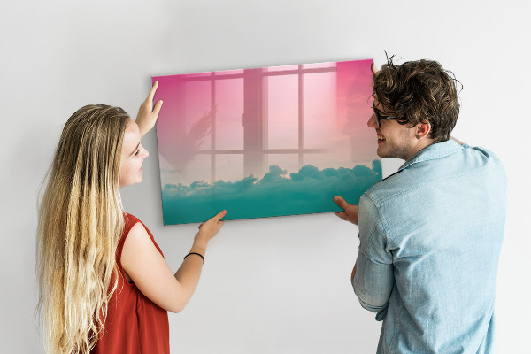 Pizarra magnética de pared con rotulador Un tablero colorido para notas y fotos.