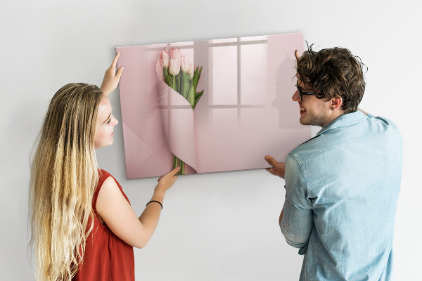 Pizarra magnética de pared con rotulador Un espacio creativo para recuerdos y notas.