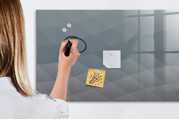 Pizarra magnética de pared con rotulador Conservando recuerdos con un estilo moderno.