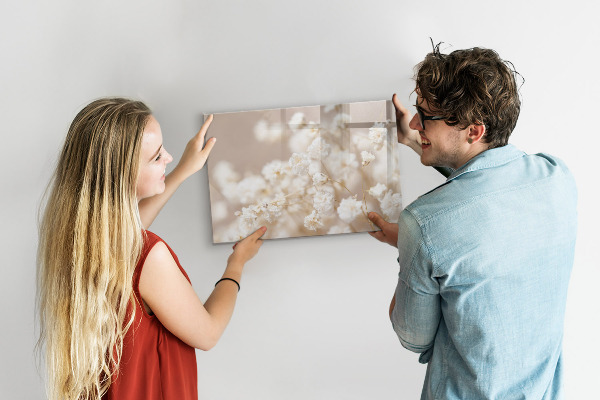 Pizarra magnética de pared con rotulador Un lugar creativo para recuerdos y fotos.