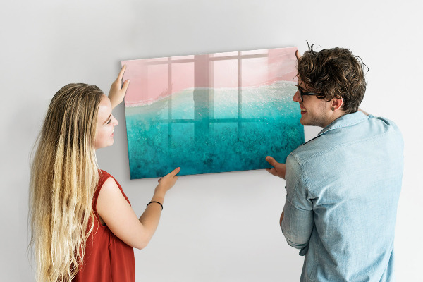 Pizarra magnética de pared con rotulador Un tablero colorido para notas y fotos.