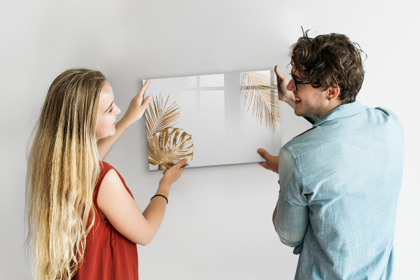 Pizarra borrable de cristal con imanes Un elegante tablero para notas y fotos.