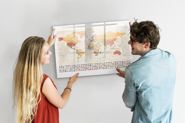 Pizarra magnética de pared con rotulador Mapa del mundo para personalizar fotos