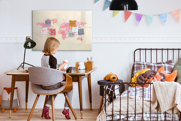 Pizarra magnética de pared con rotulador Un mapa de recuerdos con tus seres queridos y tu mascota.