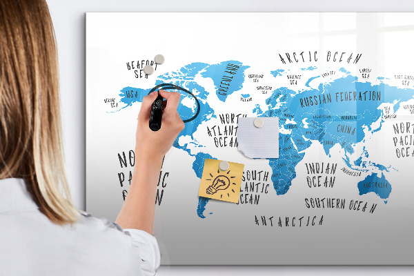 Pizarra magnética de pared con rotulador Mapa del mundo para personalizar fotos