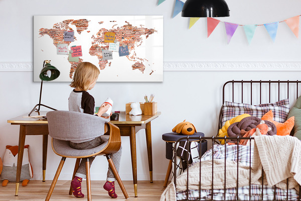 Pizarra magnética de pared con rotulador Mapa del mundo con fotos y notas.