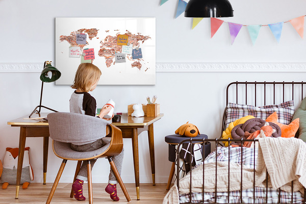 Pizarra magnética de pared con rotulador Mapa del mundo con fotos y notas.