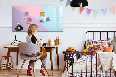 Pizarra magnética de pared con rotulador Un tablero colorido para notas y fotos.