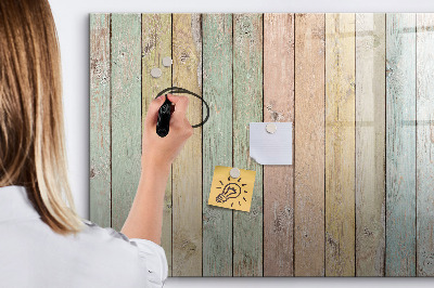 Pizarra magnética de pared con rotulador Un tablero colorido para fotos y notas.