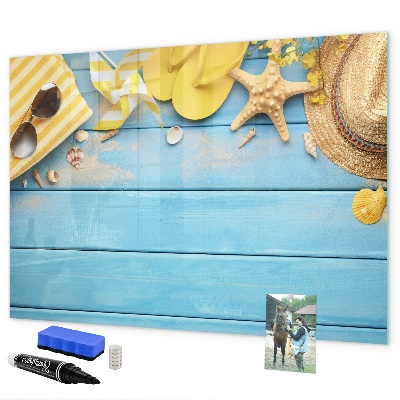 Pizarra magnética de pared con rotulador Recuerdos de verano sobre un fondo azul