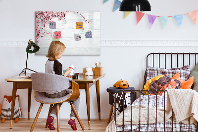 Pizarra magnética de pared con rotulador Un espacio creativo para presentar fotografías