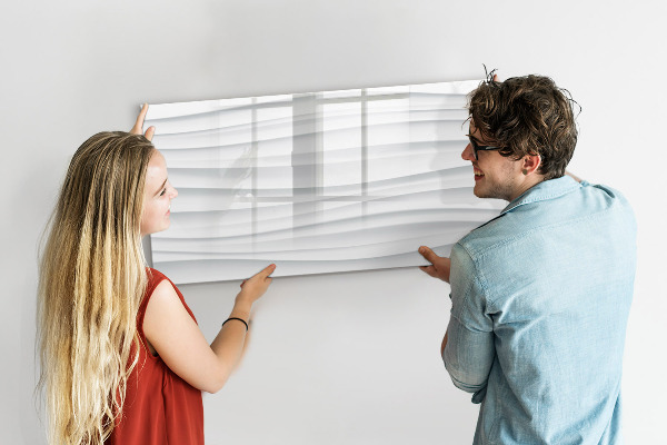 Pizarra magnética de pared con rotulador Un elegante tablero para notas y fotos.