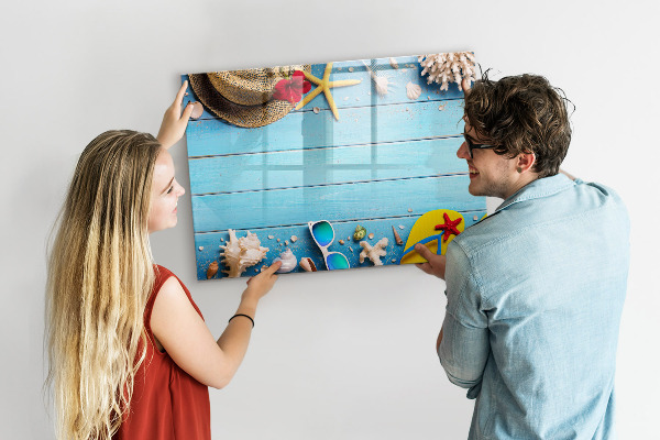 Pizarra magnética de pared con rotulador Recuerdos de verano sobre un fondo azul