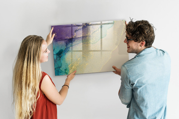 Pizarra magnética de pared con rotulador Un tablero colorido para notas y fotos.