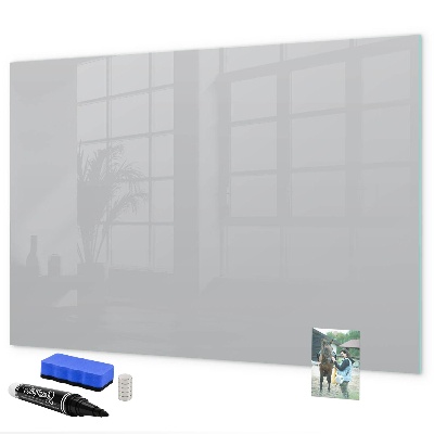Pizarra magnética de pared con rotulador Un práctico tablero para notas y fotos.
