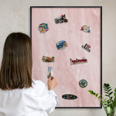 Pizarra magnética para colección de imanes con marco negro Textura rosa