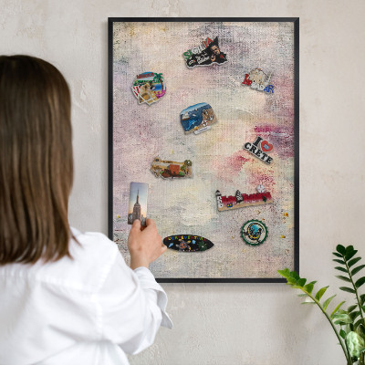 Pizarra magnética para colección de imanes con marco negro Abstracción en tonos pastel