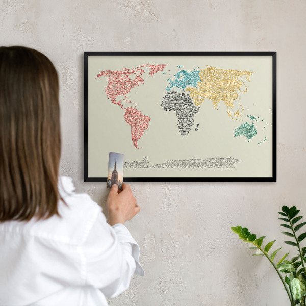 Pizarra magnética para colección de imanes con marco negro Mapa del mundo