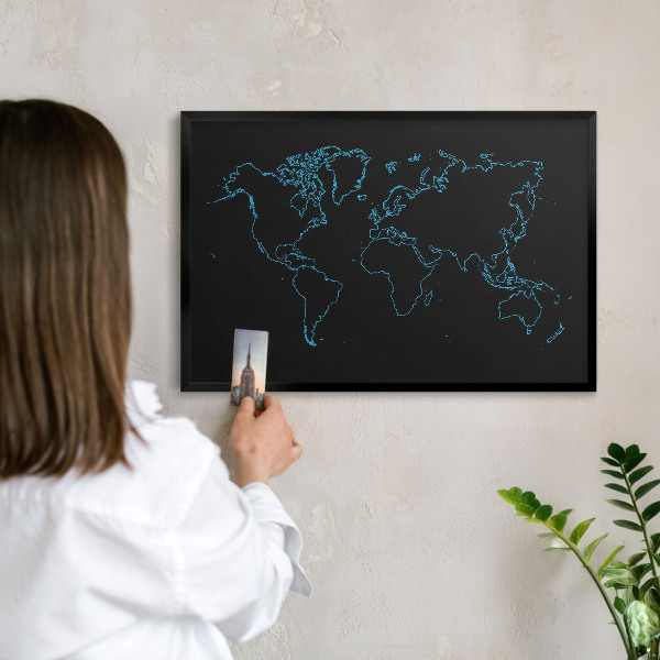 Pizarra magnética para colección de imanes con marco negro Mapa del mundo